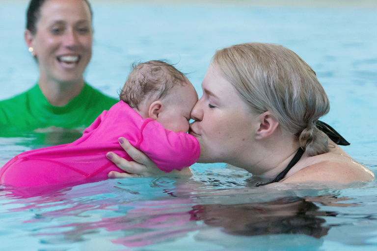 When can babies go swimming - Baby Swimming Lessons - Turtle Tots